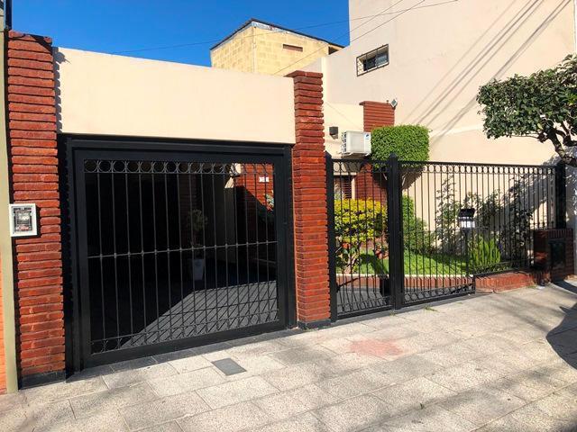 Casa 4 Ambientes en Venta - Ramos Mejía