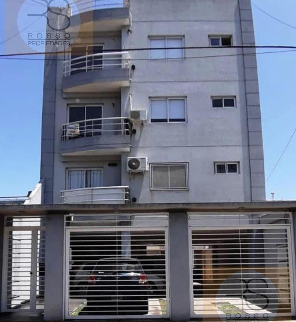 Departamento 2 Ambientes con Cochera en Venta - Villa Sarmiento