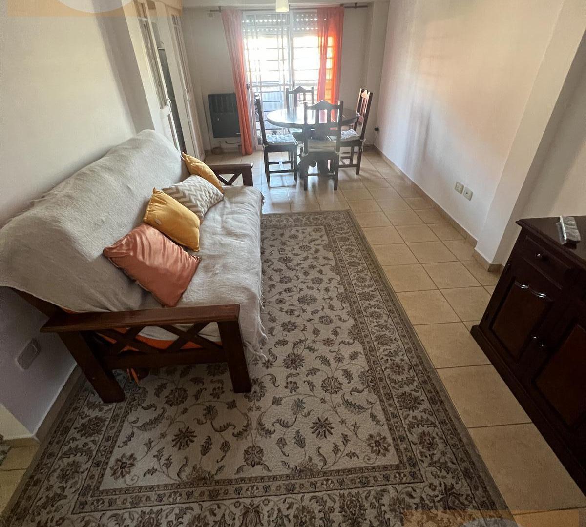 Departamento 3 Ambientes en Venta / Permuta - Villa Sarmiento