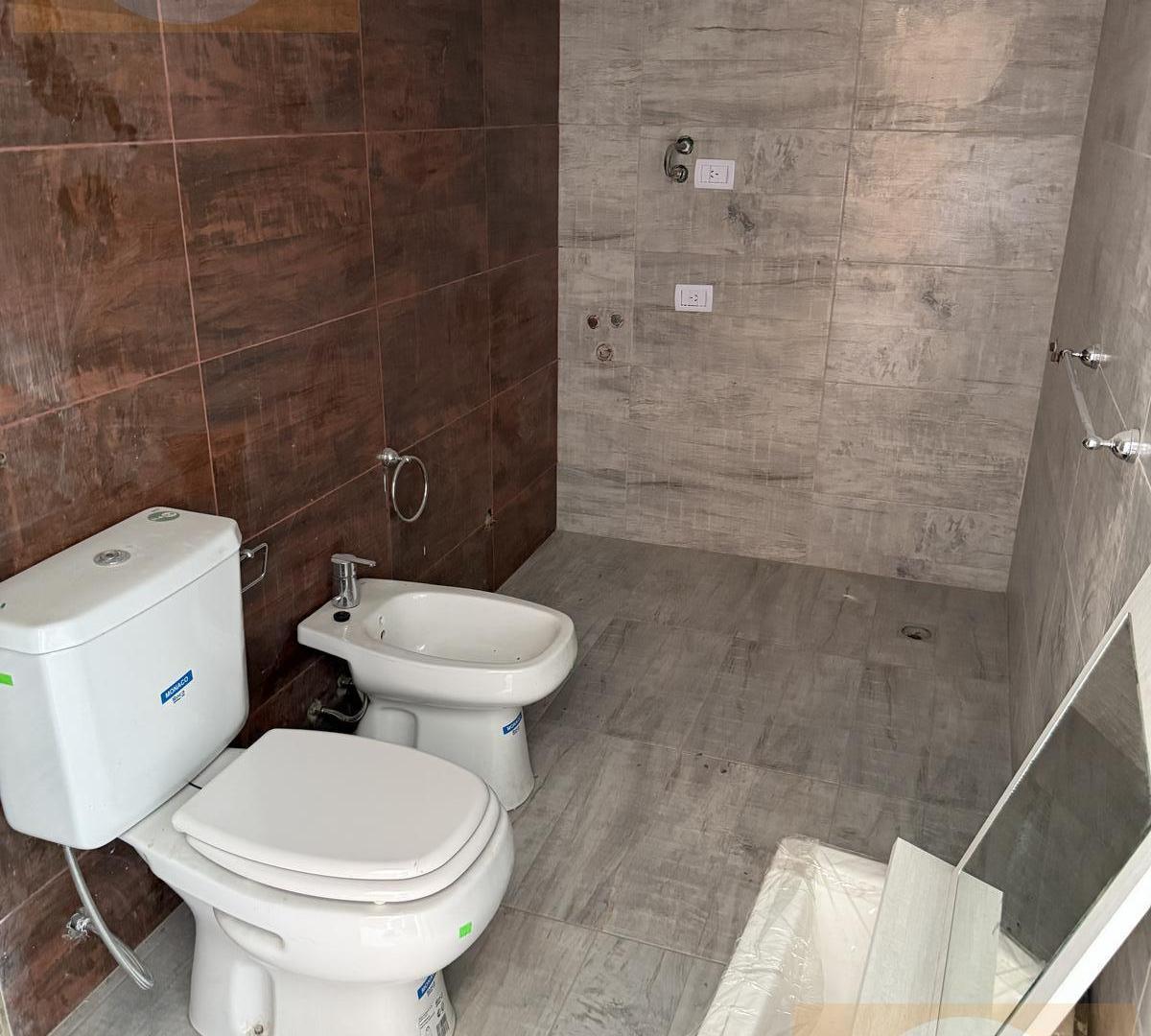 Foto de Departamento 2 Ambientes en Alquiler - Ramos Mejía, imagen 3