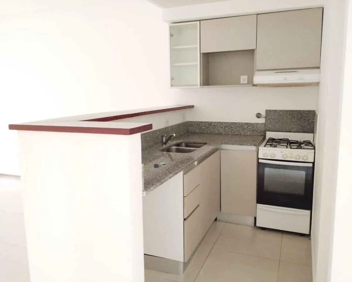 Venta Excelente Departamento 3 Ambientes - Balcon y Patio - Cochera Fija - Full Amenities 3