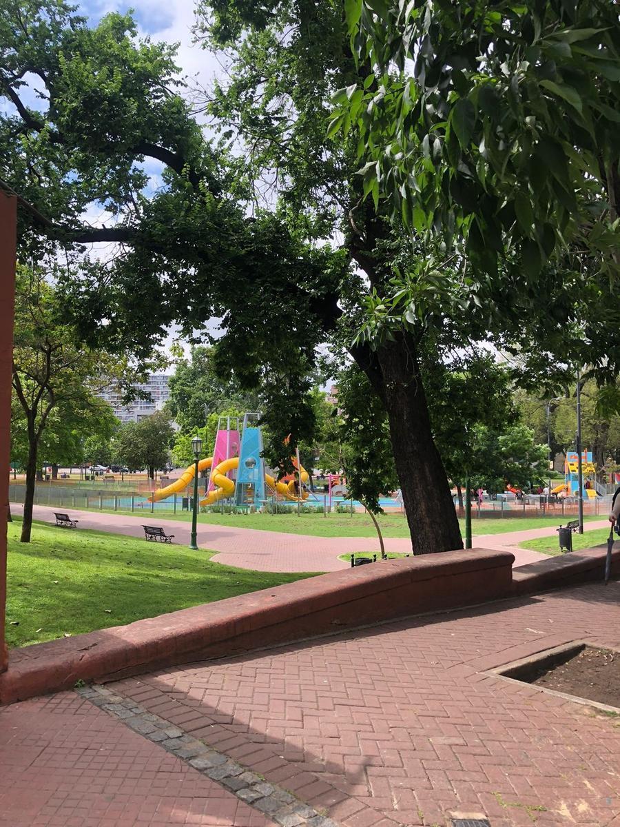 Oportunidad! Venta Cocheras en La Calle Defensa Frente Al Parque Lezama - San Telmo/barracas 2