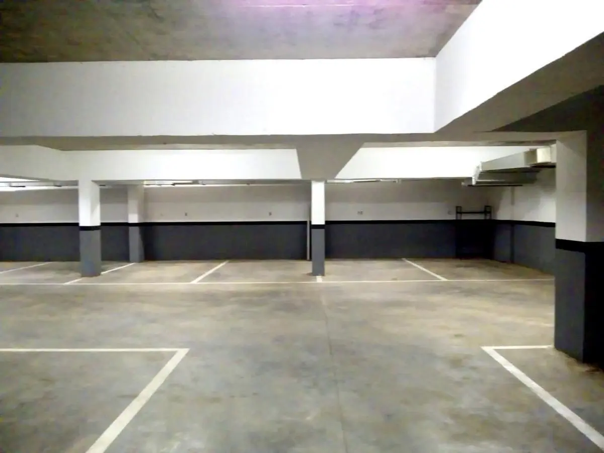 OPORTUNIDAD!!! VENTA COCHERAS HOLMBERG ON EN LA NUEVA Y RENOVADA URQUIZA JOVEN 4