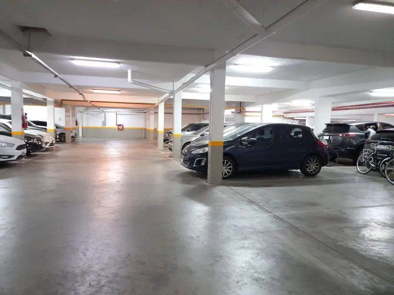 VENTA COCHERA DOBLE EN BARRIO PARQUE HOLMBERG/DONADO - RAMBLAS HOLMBERG 4