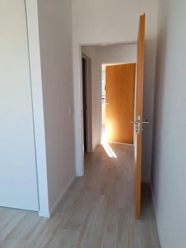 VENTA DEPARTAMENTO MONOAMBIENTE AMPLIO TERMINADO A ESTRENAR POSESIÓN INMEDIATA 1