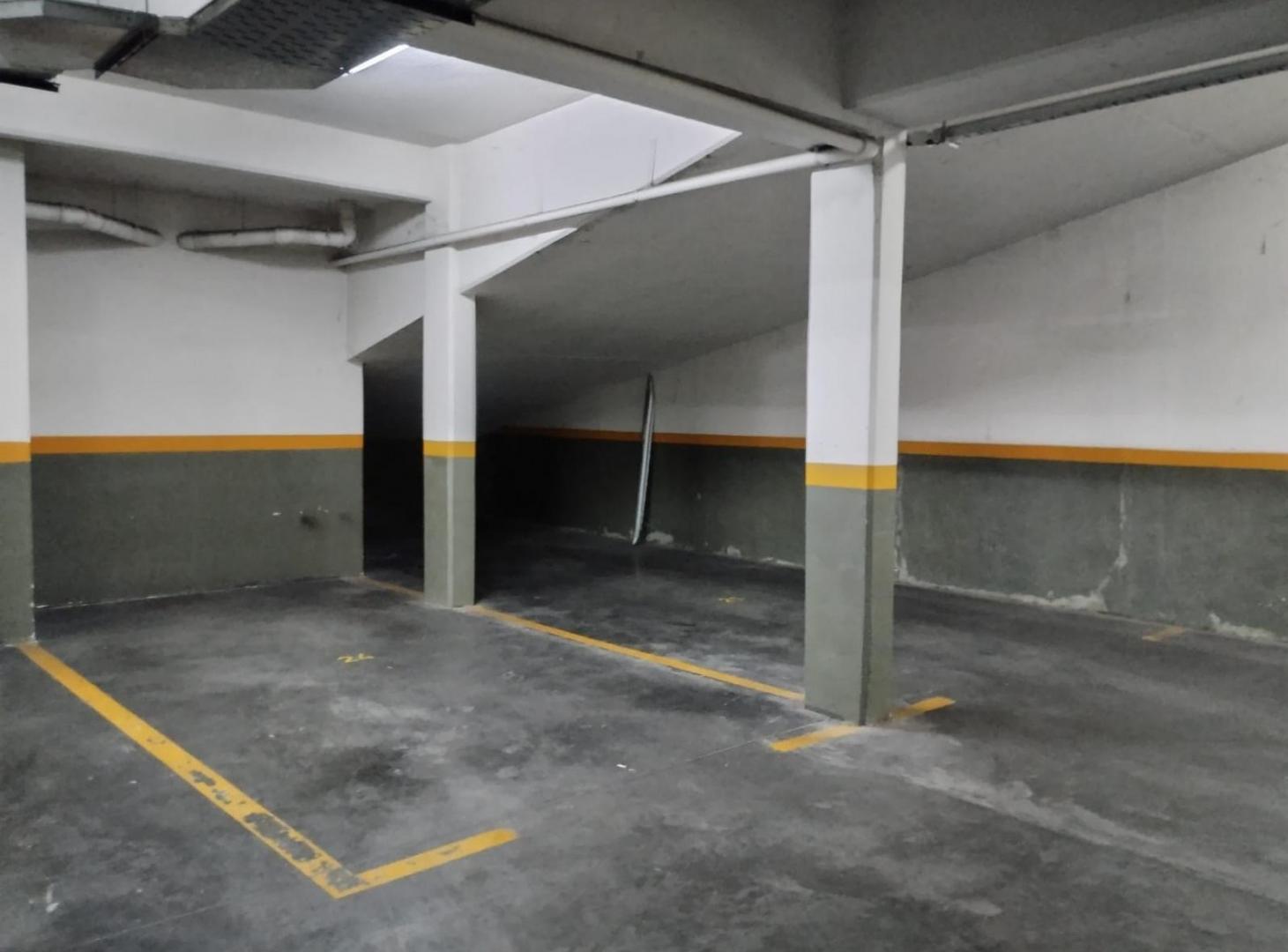Foto de ¡¡NUEVO PRECIO!! VENTA COCHERA MUY AMPLIA EN BARRIO PARQUE, imagen 3