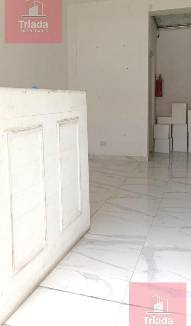 Foto de ALQUILER LOCAL, INCLUYE EXPENSAS Y ABL - DOHO - VILLA URQUIZA, imagen 2