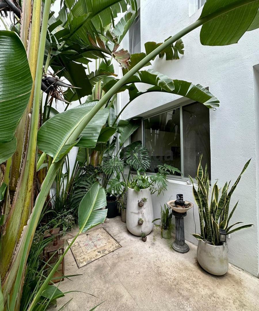 Foto de VENTA CASA MODERNA ESPECTACULAR 7 AMBIENTES CON JARDÍN, PISCINA, imagen 1
