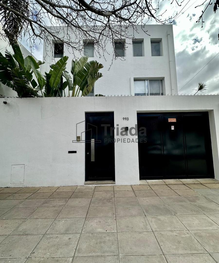 Foto de VENTA CASA MODERNA ESPECTACULAR 7 AMBIENTES CON JARDÍN, PISCINA, imagen 2