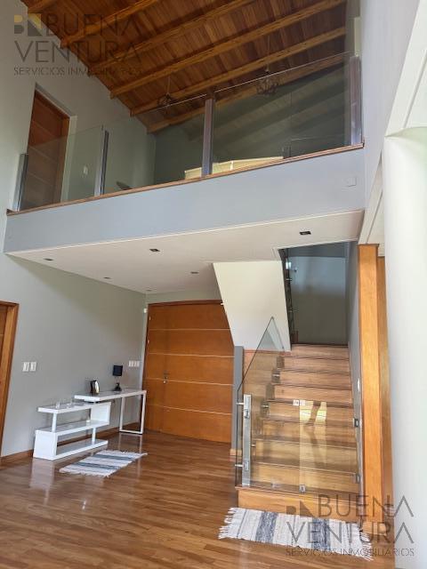 Alquiler de Casa con Muebles en Village del Parque 3