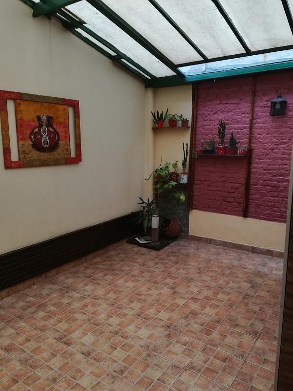 Casa 3 ambientes. | Balcarce 883