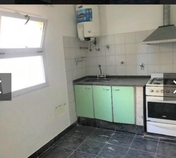 Departamento 4 Ambientes. | Av Eva Peron 5500 4