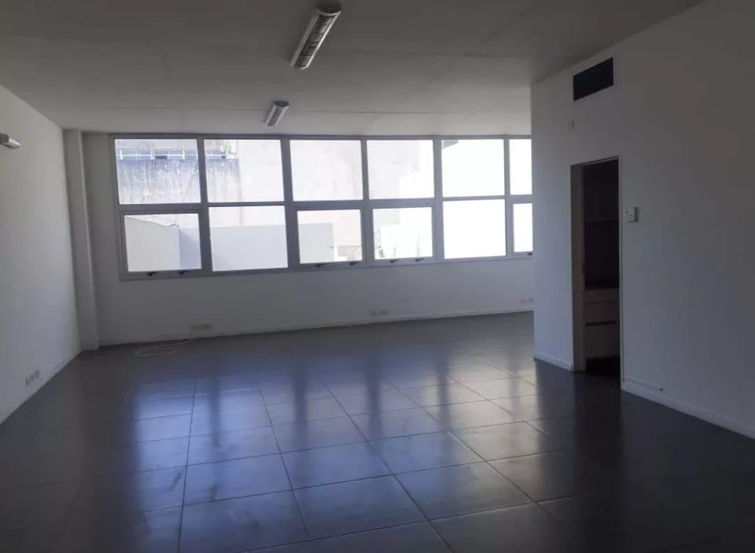 Foto de Oficina . | Av Rivadavia 14882, imagen 4