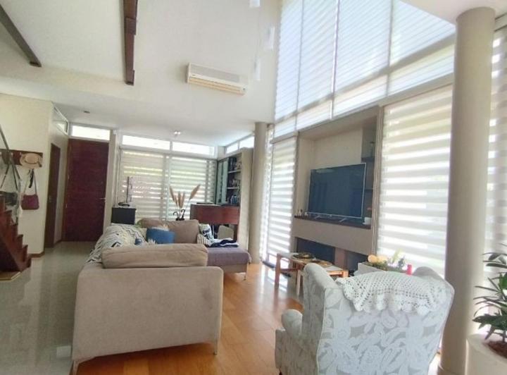 Foto de Casa 2 Plantas de 4 Amb C/cochera en Barrio Privado Dorrego, imagen 3