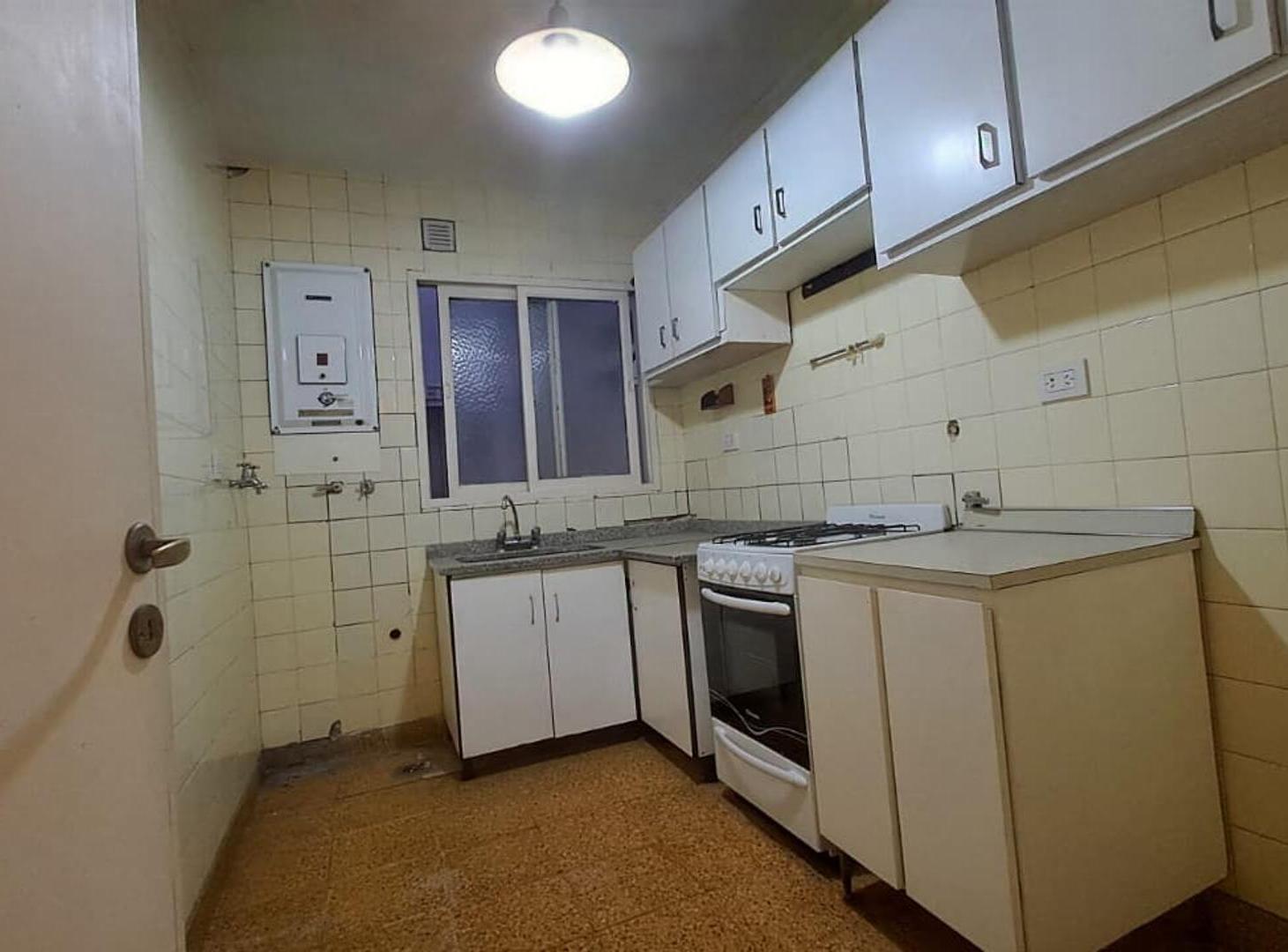 Foto de Departamento 2 Ambientes Belgrano 328 Bernal Centro, imagen 2