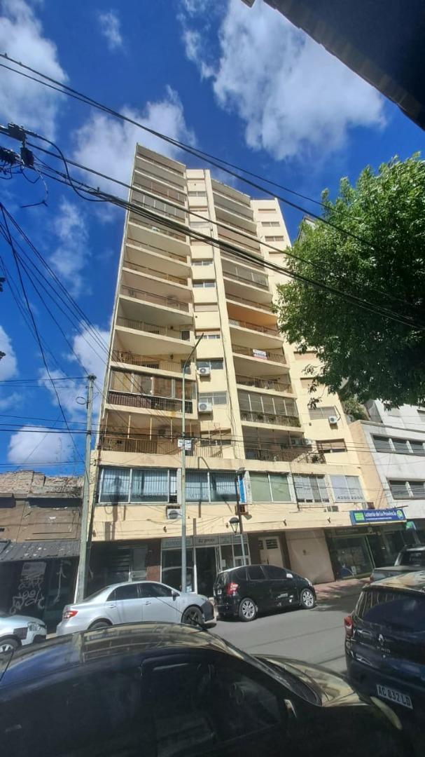 Departamento 2 Ambientes Belgrano 328 Bernal Centro