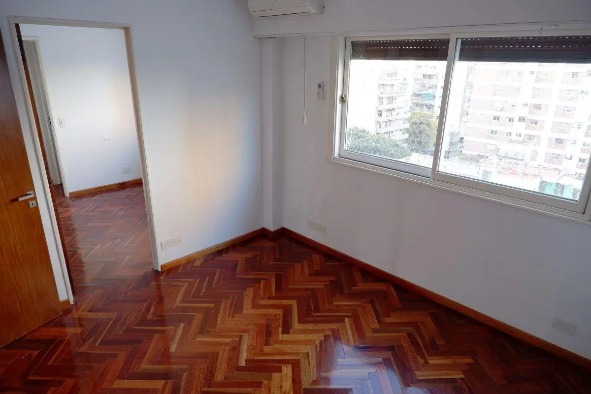 Depto de 2 dormit c/dep o 3er dorm en Belgrano R - al frente, balcón, luminoso, A/A 4