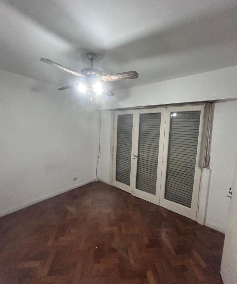 Foto de Alquiler! Semipiso 3 amb. Al frente con Balcón, imagen 5