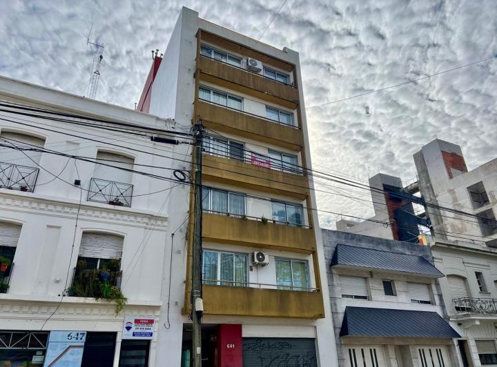 Departamento frente en alquiler  1