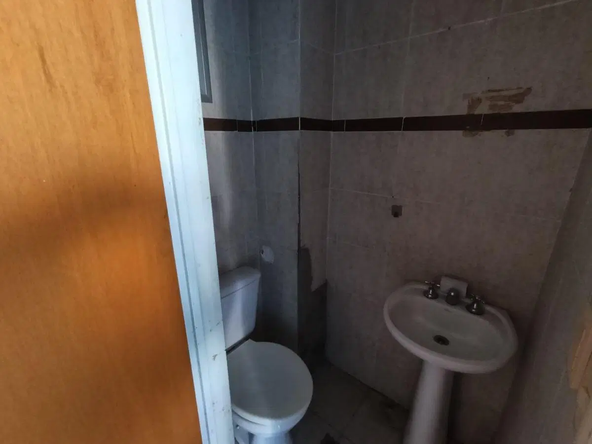 Local en alquiler en 60 entre 1 y 2 5