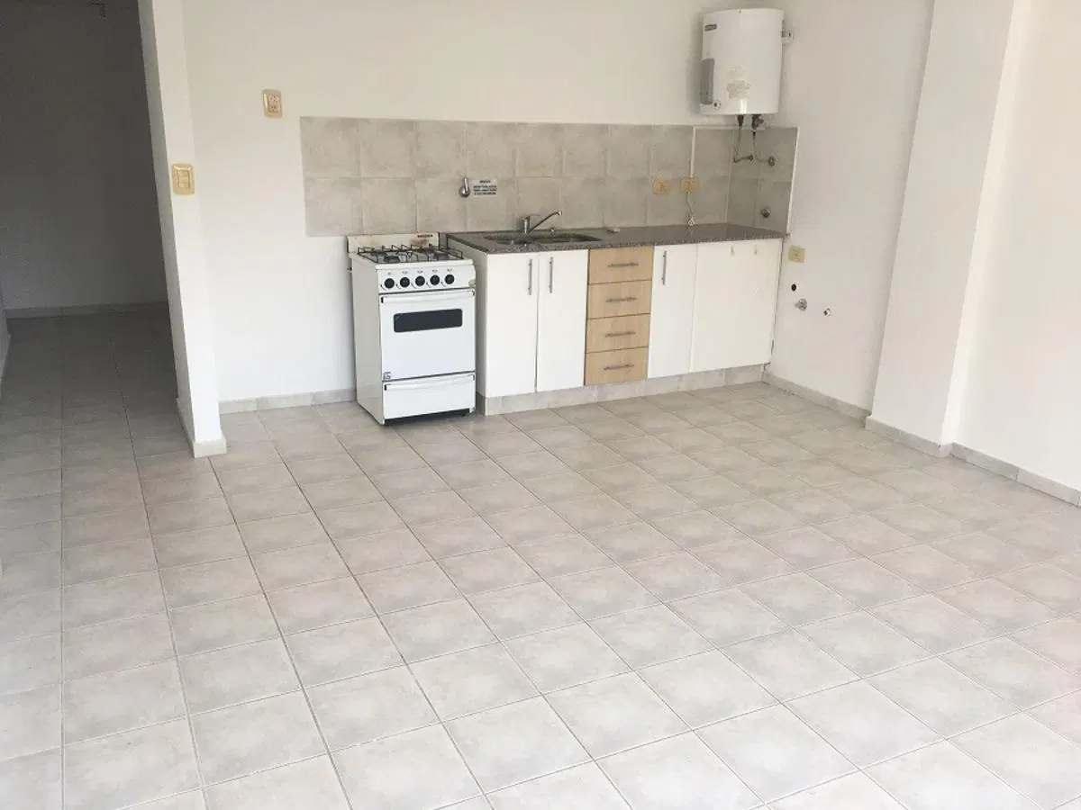 Monoambiente en alquiler en 61 entre 13 y 14 2
