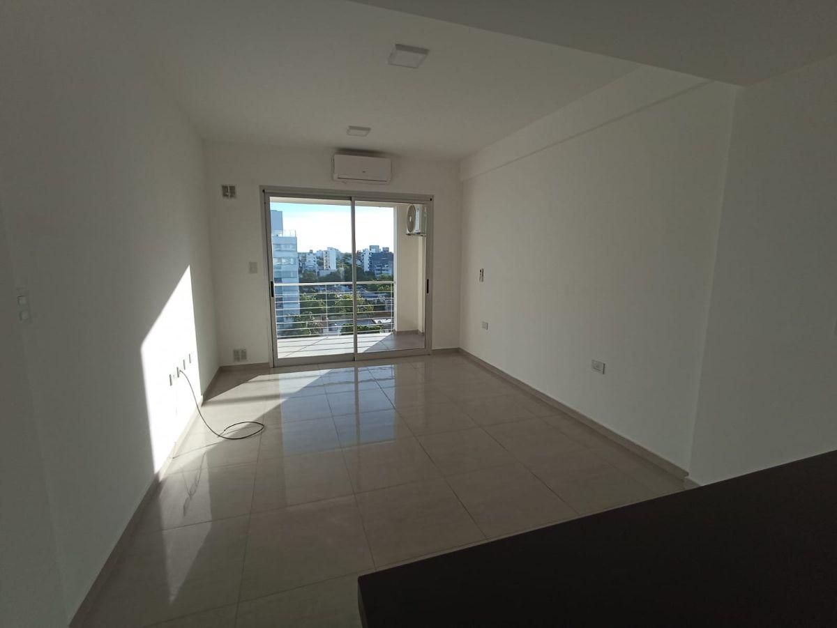 Foto de Monoambiente en alquiler en 16 entre 55 y 56, imagen 2