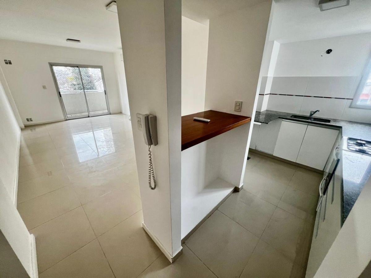Foto de Departamento en alquiler en 57 entre 17 y 18, imagen 1
