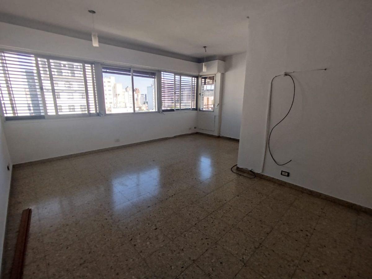 Foto de Departamento en alquiler en 46 entre 8 y diagonal 74, imagen 2