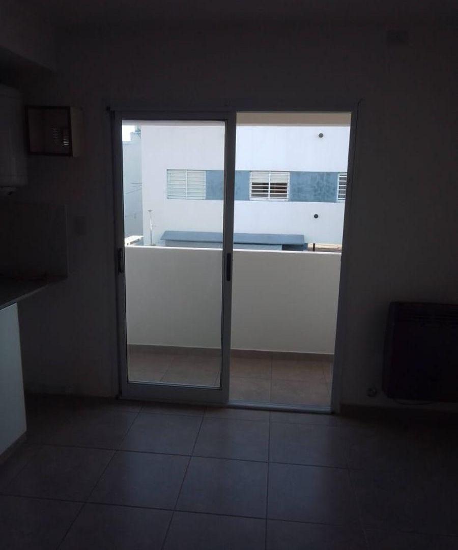 Foto de Departamento en alquiler en 135 entre 531 y 32, imagen 3