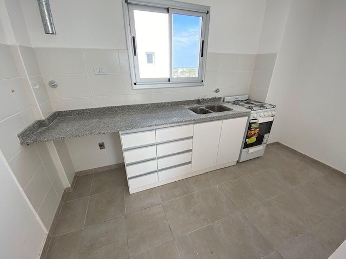 Foto de Departamento en alquiler en 61 entre 18 y 19, imagen 4