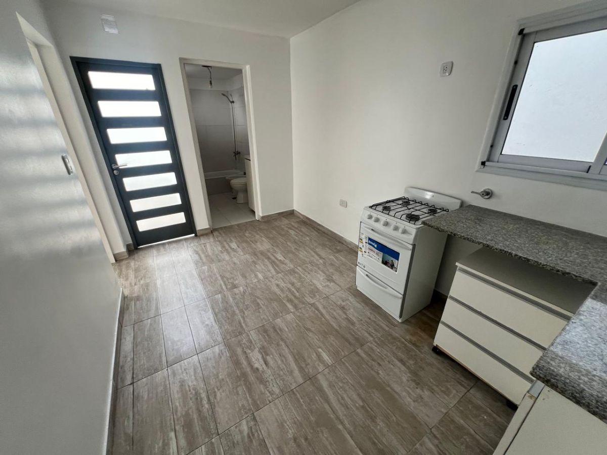 Foto de Departamento en alquiler en Boulevard 84 entre 69 y 70, imagen 3