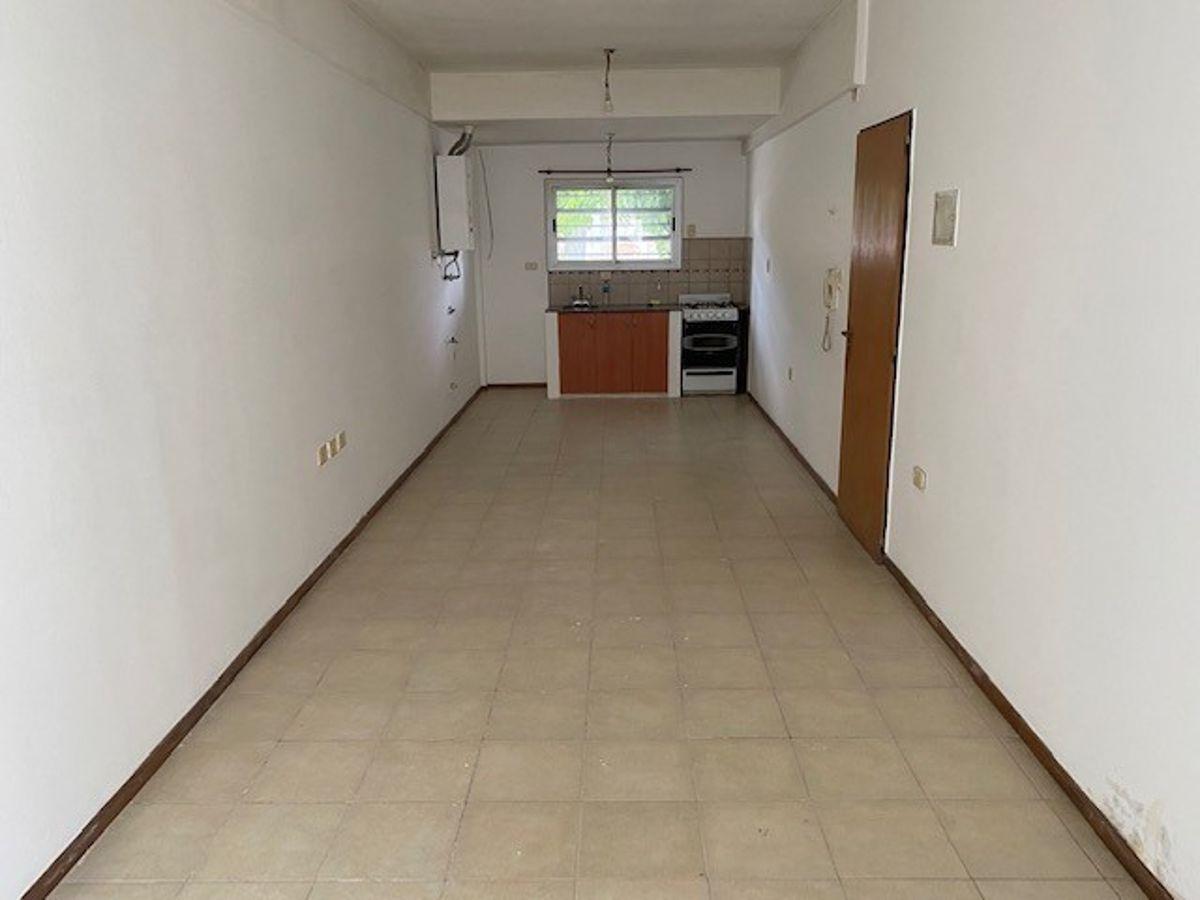 Foto de Monoambiente en alquiler en Diagonal 73 entre 69 y 70, imagen 4