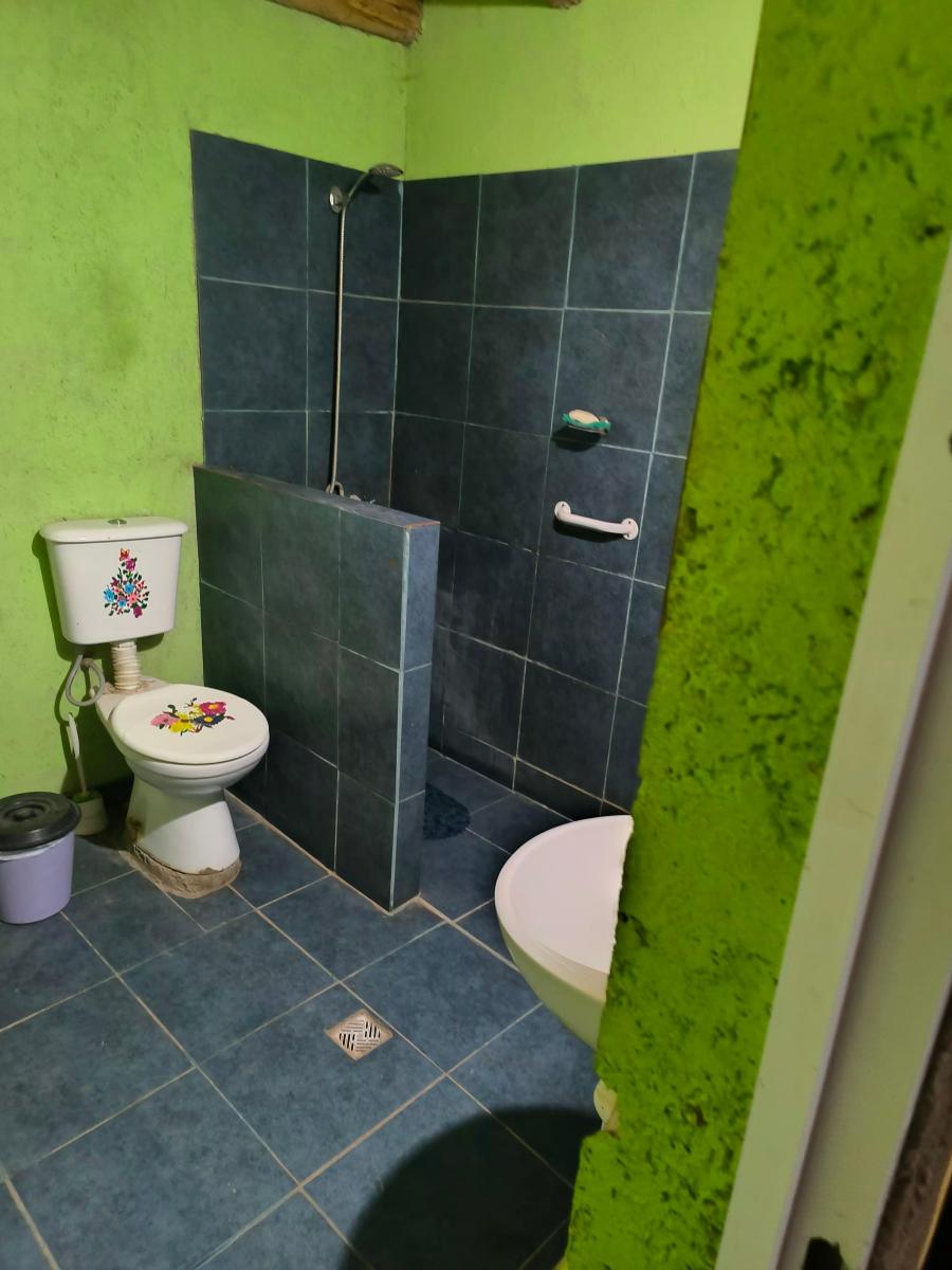 Rivadavia - Ubicadisimo Chalet a Reciclar 5