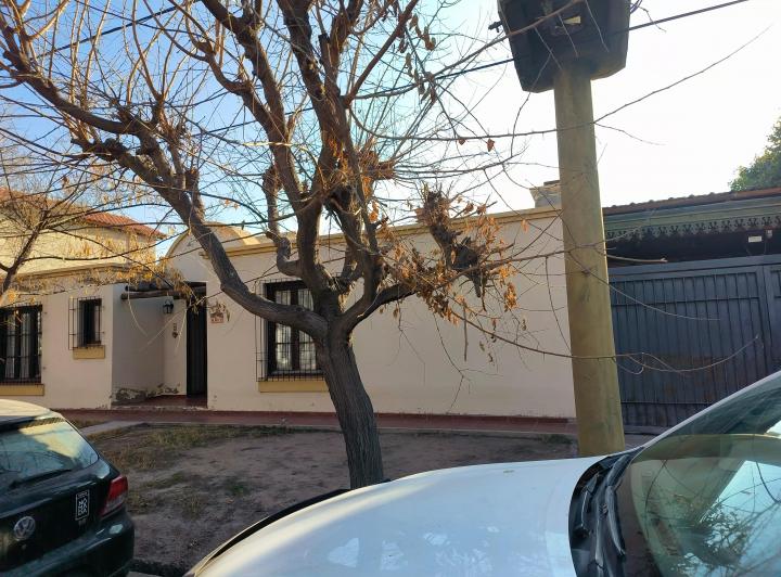 BARRIO LOS TORDOS AMPLISIMO INMUEBLE 5
