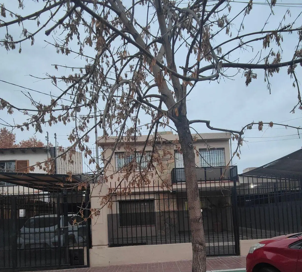 Barrio trapiche impecable 2