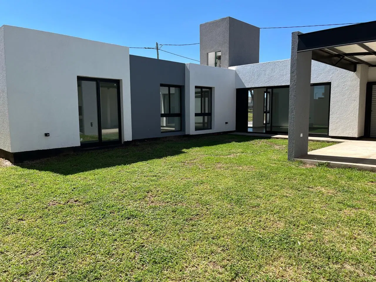 CASA EN PLANTA BAJA LOTE DE 332M2 3