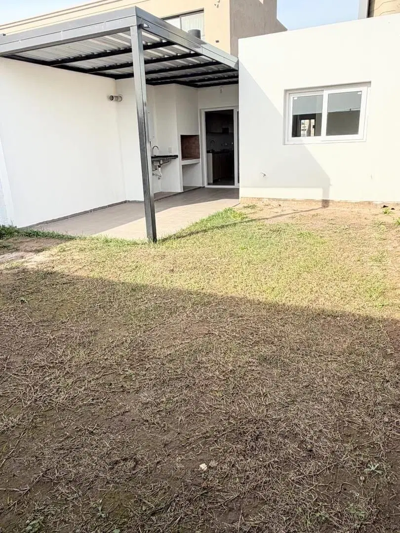DOCTA AVENIDA 2 DUPLEX EN PLANTA BAJA 5