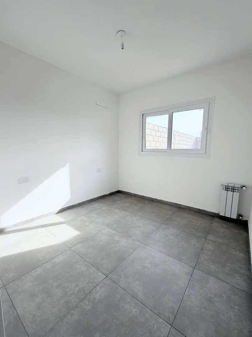DOCTA AVENIDA 2 DUPLEX EN PLANTA BAJA 5