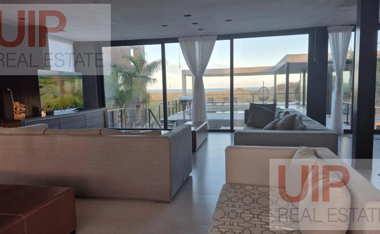 Casa en Barrio Marítimo II 3