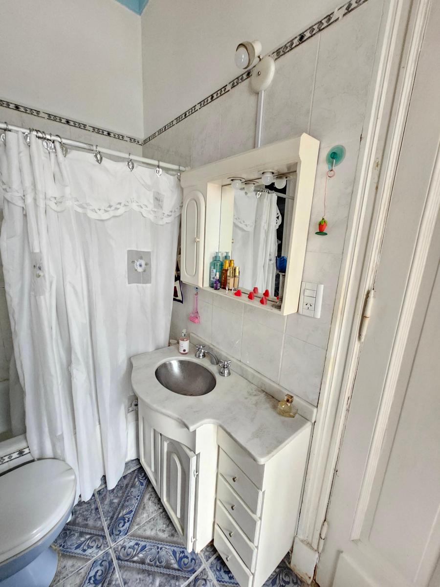 Foto de PH 2/3 amb Lumino+Lavad+Patio Invier Prop-SIN EXPENSAS-S/Av Diaz, imagen 3