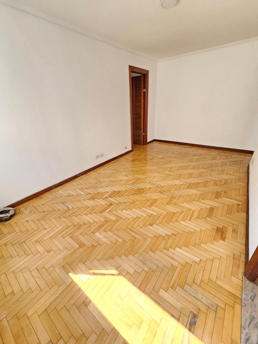 Foto de 3 Amb Amplios y Muy Luminosos! Cocina Indep y Lavad Incorp - A 60 m Av, imagen 4