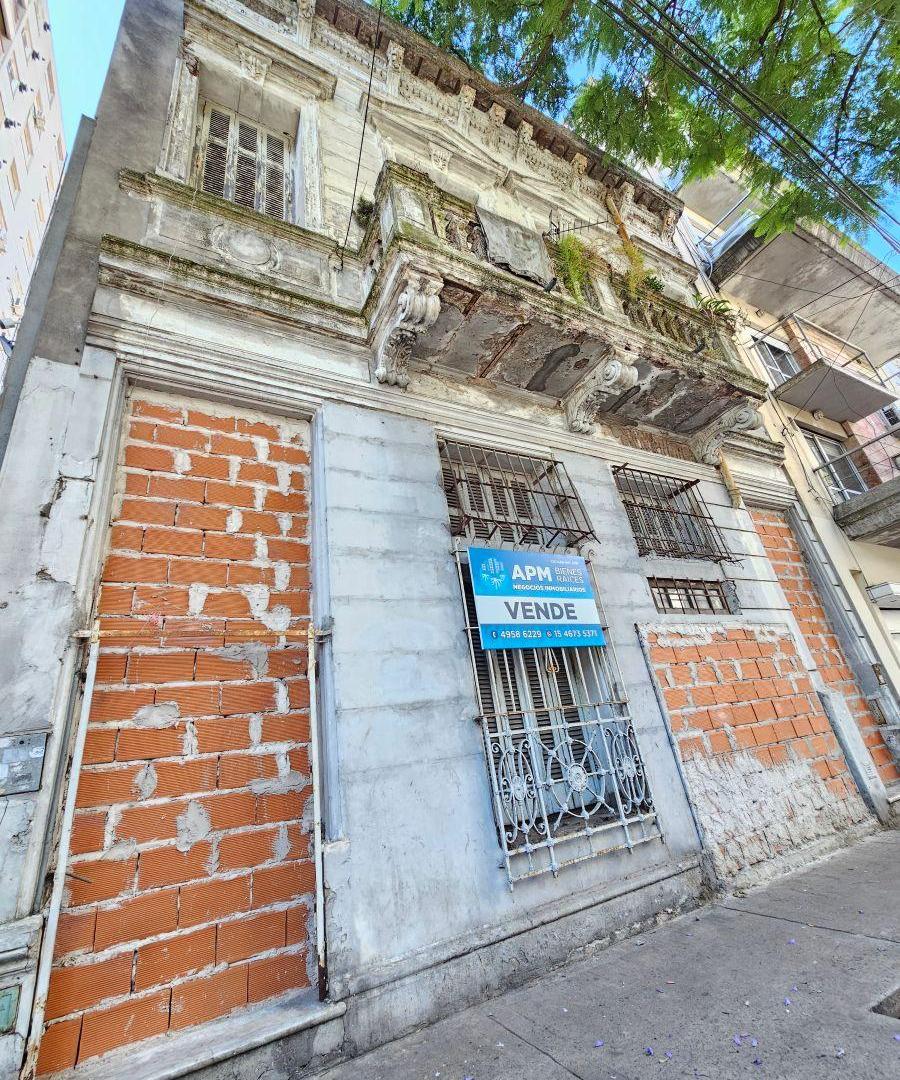 Lote Propio a 1 c d Subte! Casa a reciclar o p construir edificio! Oportunidad para constructora!