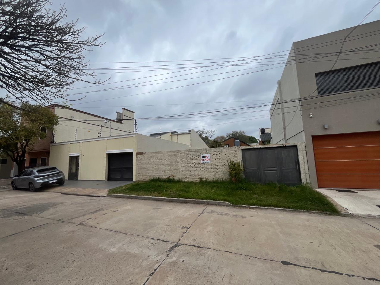 Foto de TERRENO EN VENTA – 220 M² EN ENTORNO RESIDENCIAL, imagen 2