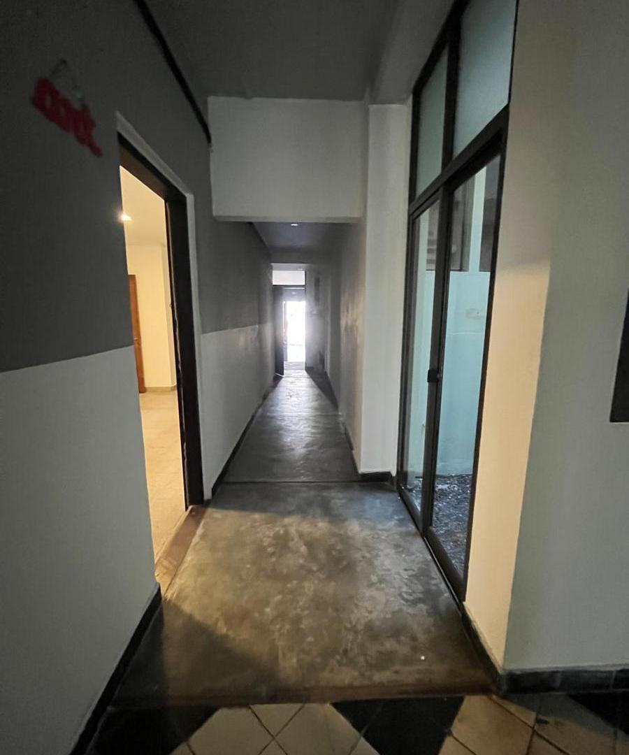 Foto de Casa 2 Dorm. Oficinas Independientes | Av. San Martín 30, imagen 5