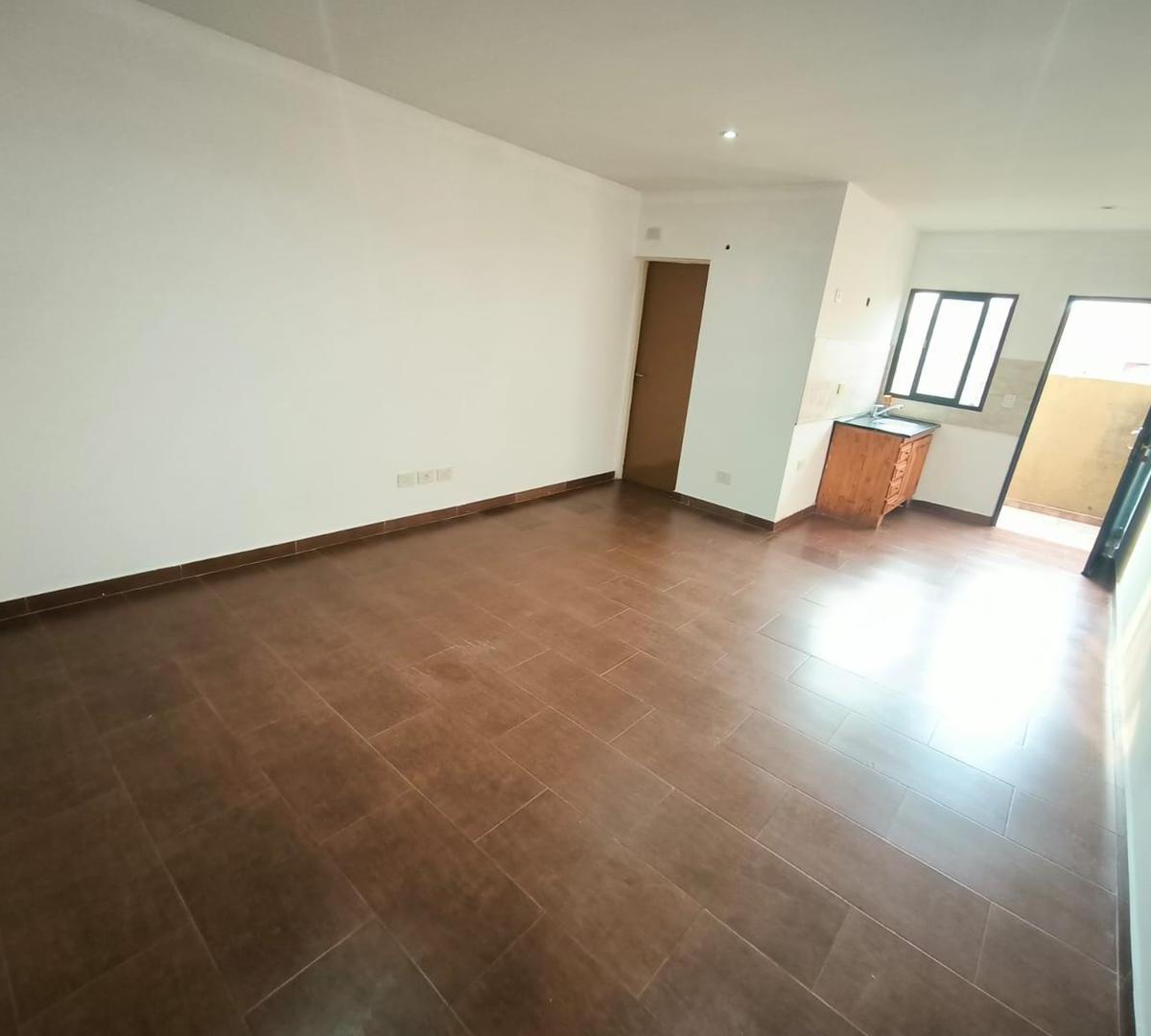Departamento 2 Ambientes en Venta con Cochera en San Miguel 4