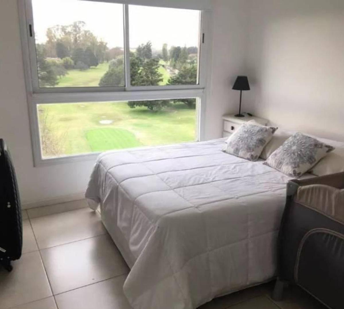Venta Departamento 2 Ambientes C/ Cochera Las Horquetas 3