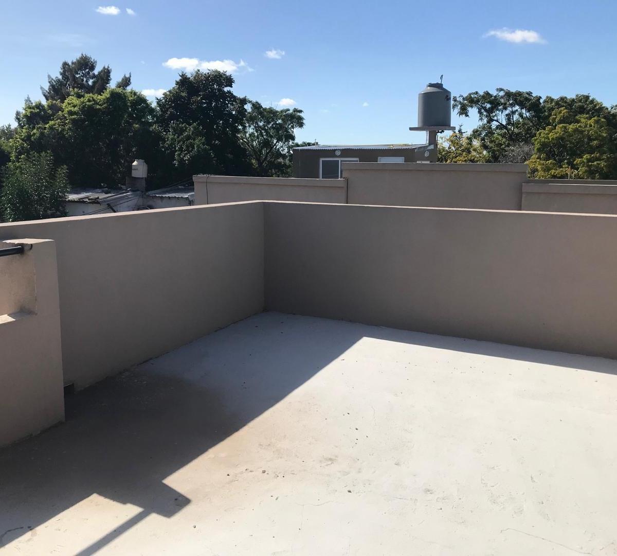 Duplex en Venta con Cochera, San Miguel! 4