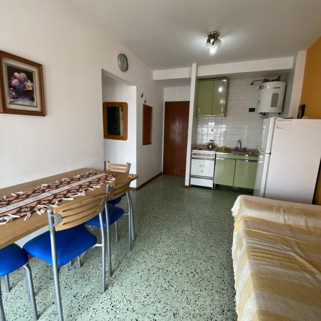 VENTA DEPARTAMENTO 2 AMBIENTES EN SAN BERNARDO CENTRO!