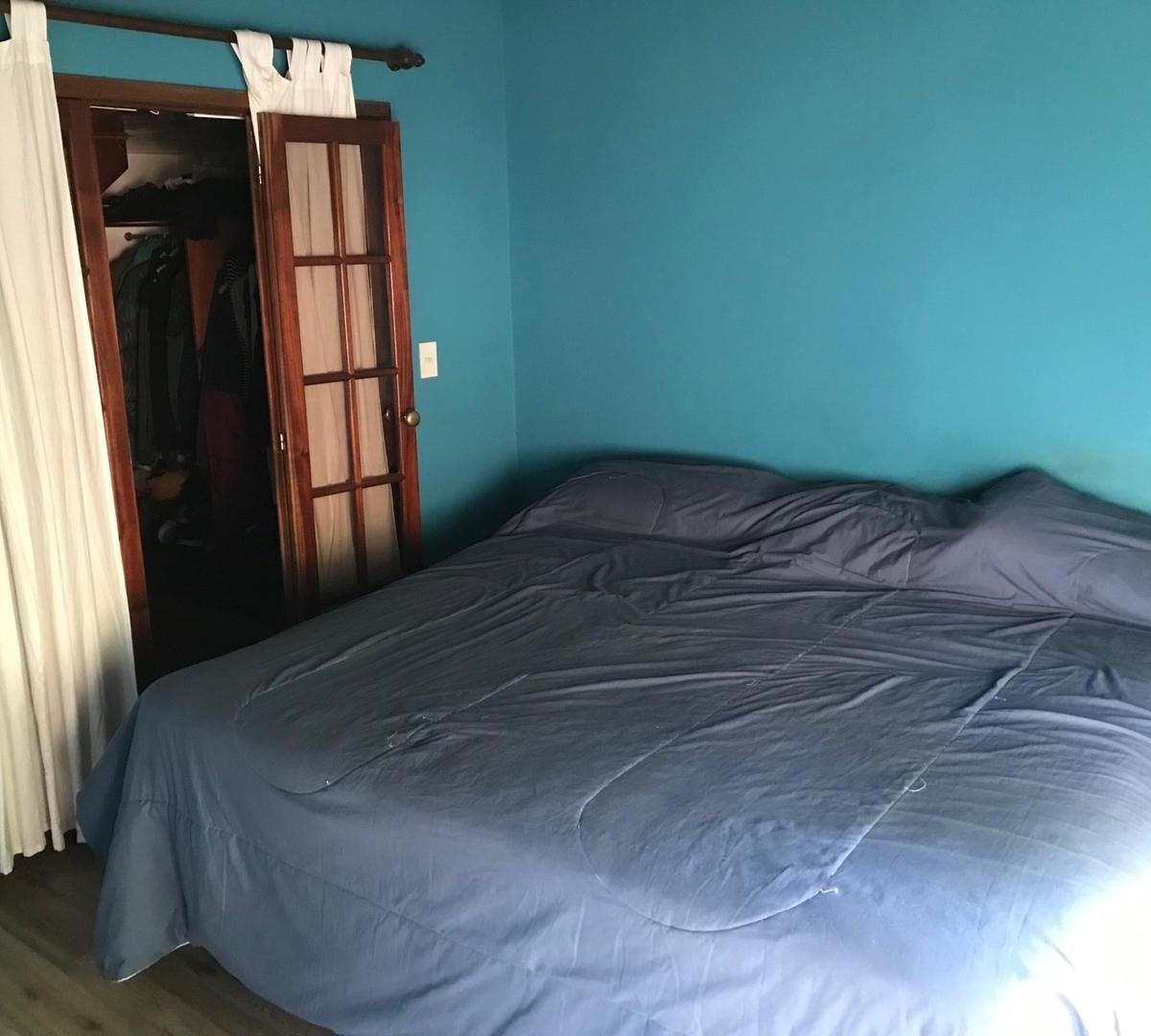 En Venta Casa con Pileta Lote de 1470 m² Bº Bello Horizonte 4