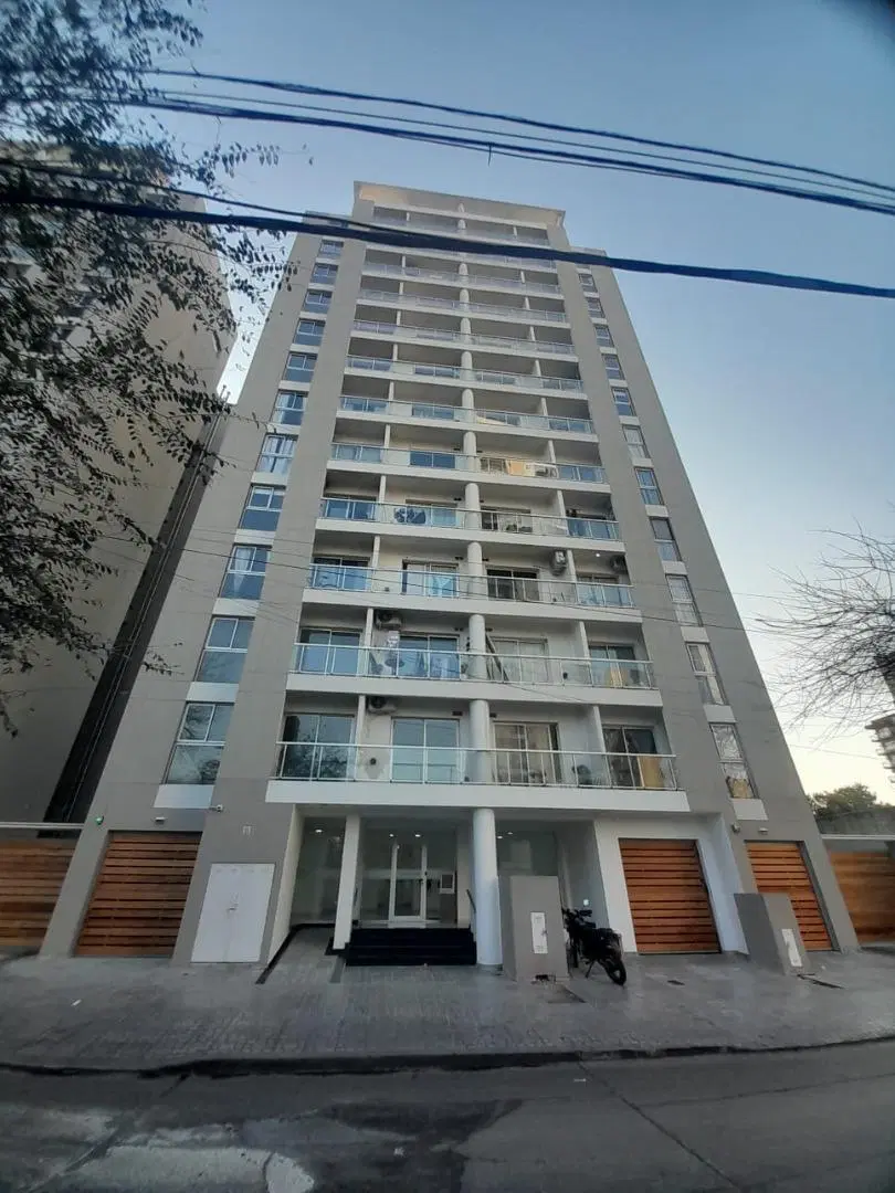 ALQUILER DE DPTO. MONOAMBIENTE C/ COCHERA EN MUÑIZ CENTRO 2